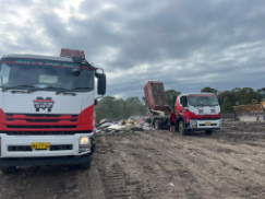 Mixed Building Waste Trucks